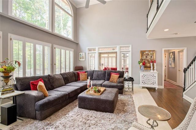 140 Penwick Drive, Roswell, GA 30075