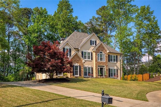140 Penwick Drive, Roswell, GA 30075