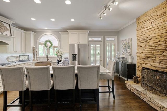140 Penwick Drive, Roswell, GA 30075