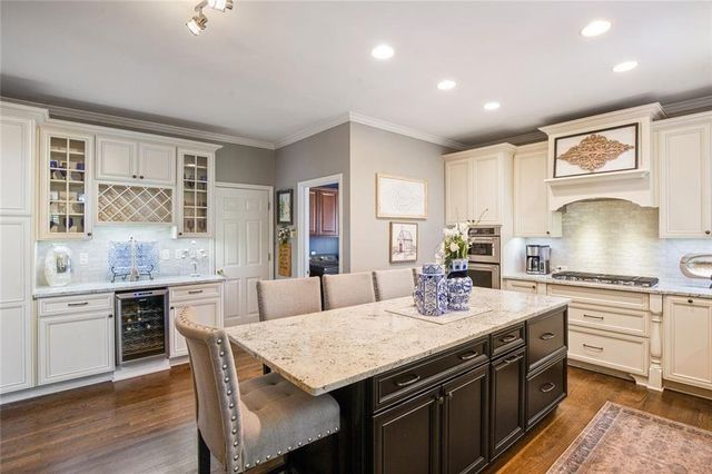 140 Penwick Drive, Roswell, GA 30075