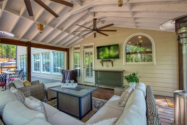 140 Penwick Drive, Roswell, GA 30075