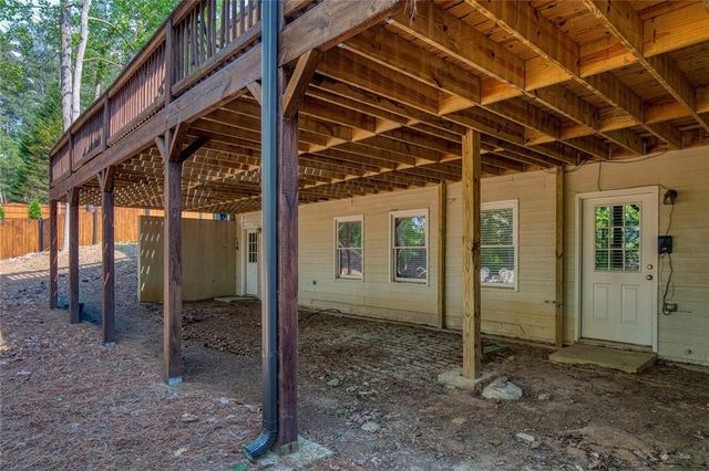 140 Penwick Drive, Roswell, GA 30075