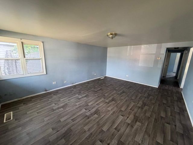 3227 Nelson Avenue, Robbins, IL 60472