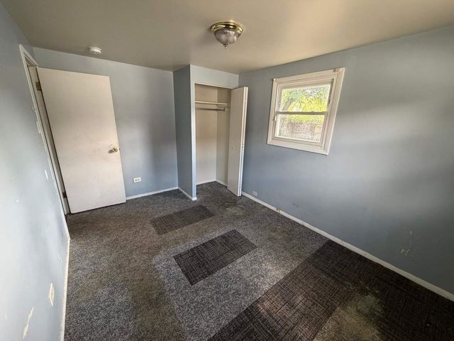 3227 Nelson Avenue, Robbins, IL 60472