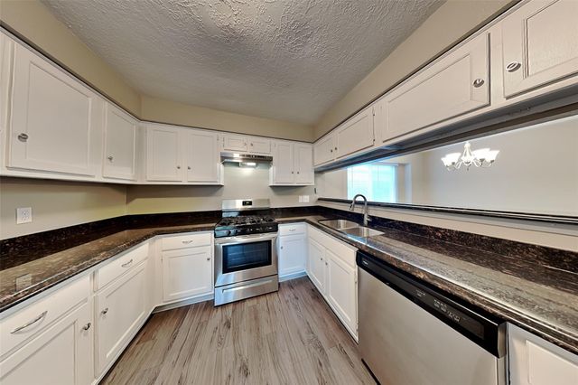 9906 Dornoch Drive, Houston, TX 77070