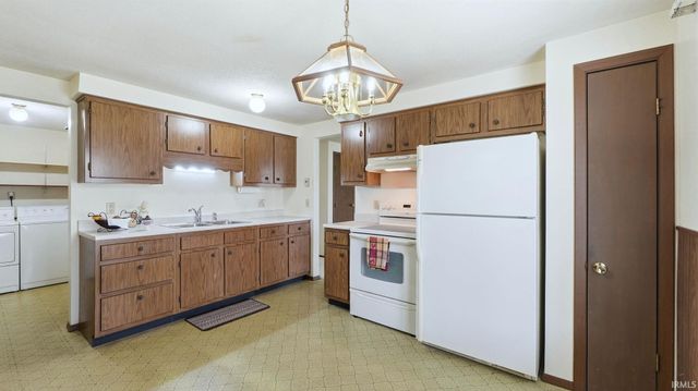 4716 Liggett Drive, Fort Wayne, IN 46809