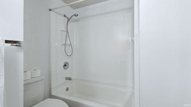 4716 Liggett Drive, Fort Wayne, IN 46809