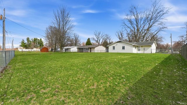 4716 Liggett Drive, Fort Wayne, IN 46809