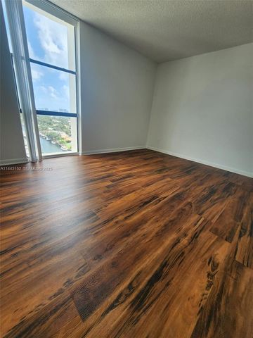 13499 Biscayne Boulevard 1513, North Miami, FL 33181
