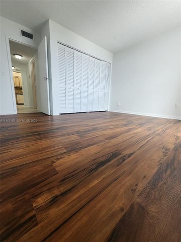 13499 Biscayne Boulevard 1513, North Miami, FL 33181