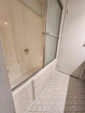 13499 Biscayne Boulevard 1513, North Miami, FL 33181