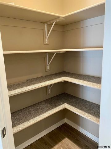 17058 NICHOLAS Street, Omaha, NE 68118