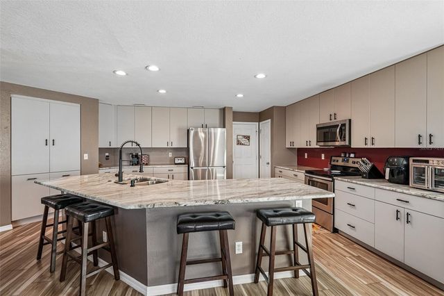 2279 MISTLETO LANE, North Port, FL 34286