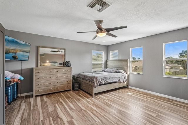 2279 MISTLETO LANE, North Port, FL 34286
