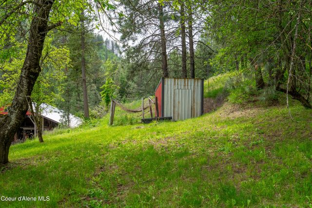 16323 ID-5, St. Maries, ID 83861
