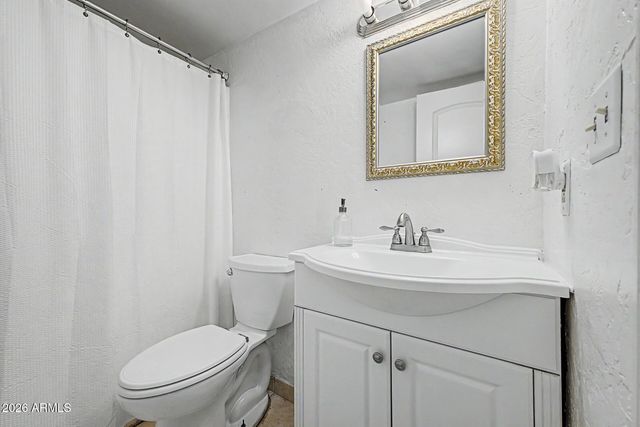 6427 W PURDUE Avenue, Glendale, AZ 85302