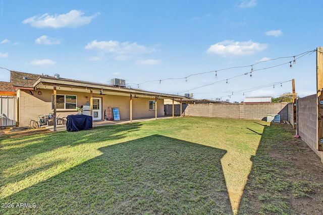 6427 W PURDUE Avenue, Glendale, AZ 85302
