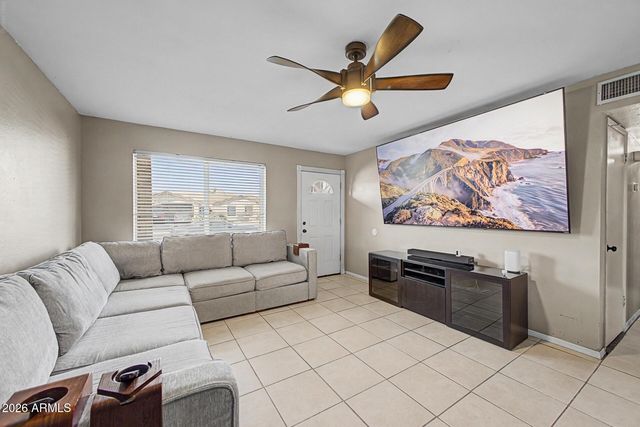 6427 W PURDUE Avenue, Glendale, AZ 85302