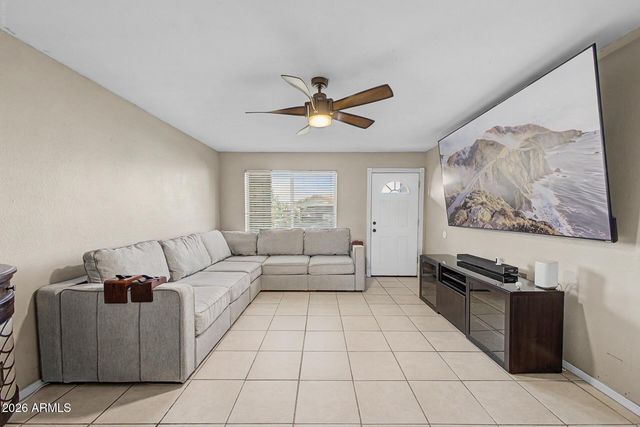 6427 W PURDUE Avenue, Glendale, AZ 85302