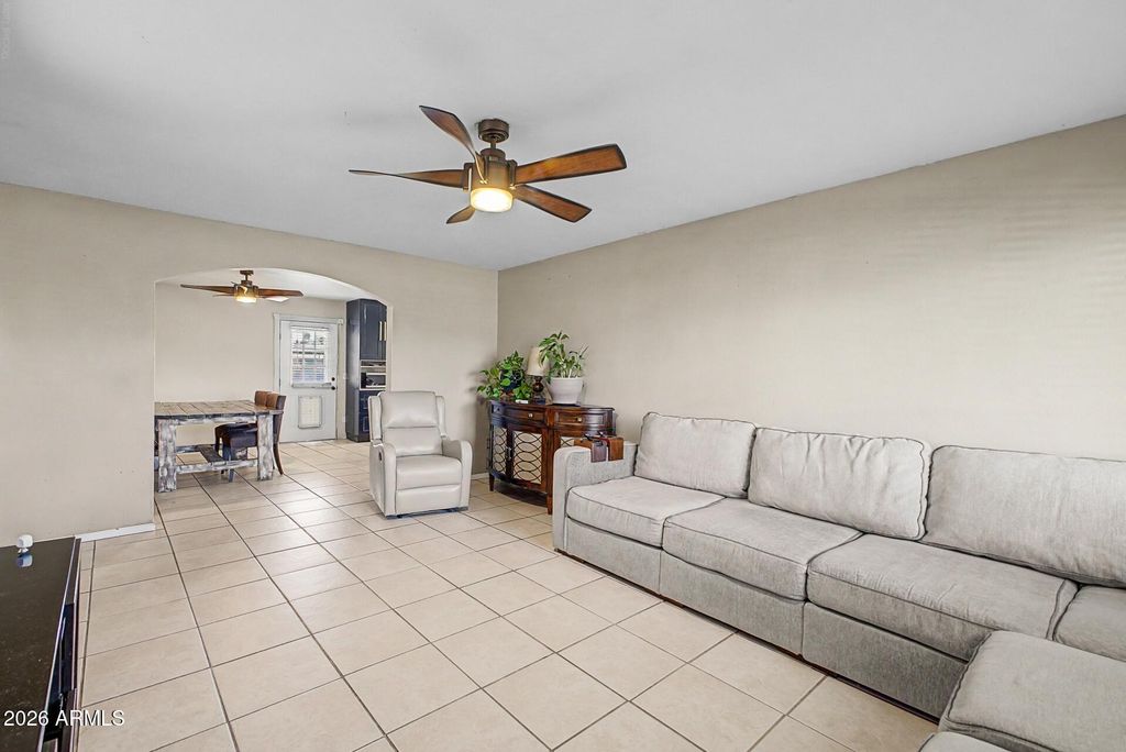 6427 W PURDUE Avenue, Glendale, AZ 85302 — photo 3