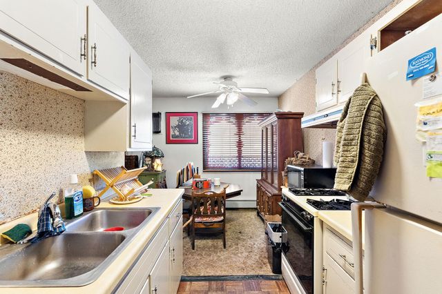 2610 Garfield Avenue 101, Minneapolis, MN 55408