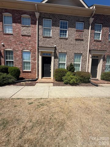 10976 Cedar Walk Lane, Charlotte, NC 28277
