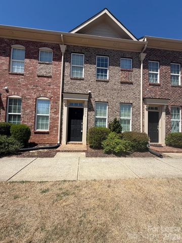 10976 Cedar Walk Lane, Charlotte, NC 28277