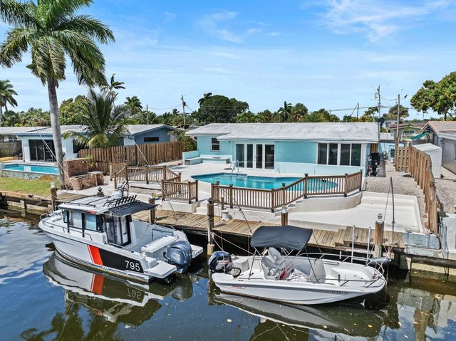 2436 Gulfstream Ln, Fort Lauderdale, FL 33312