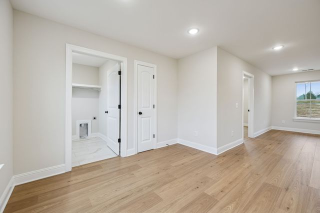 1035 Landing Lane Lot 2, Adams, TN 37010