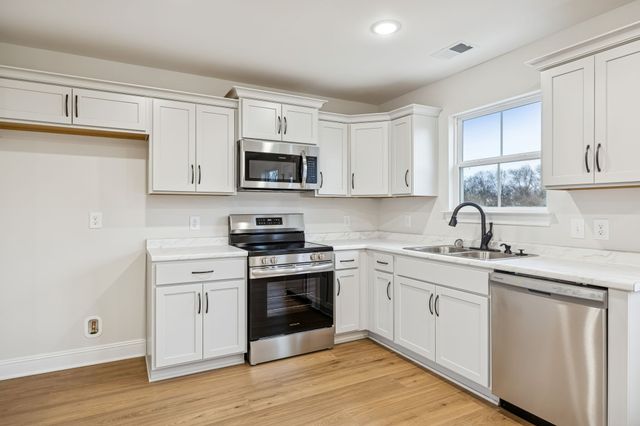 1035 Landing Lane Lot 2, Adams, TN 37010