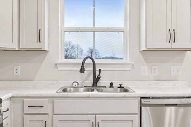 1035 Landing Lane Lot 2, Adams, TN 37010