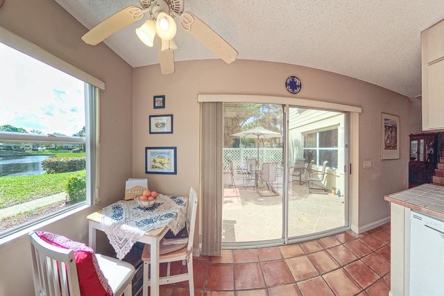 8156 Chelsea Court 56d, West Palm Beach, FL 33406