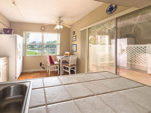 8156 Chelsea Court 56d, West Palm Beach, FL 33406