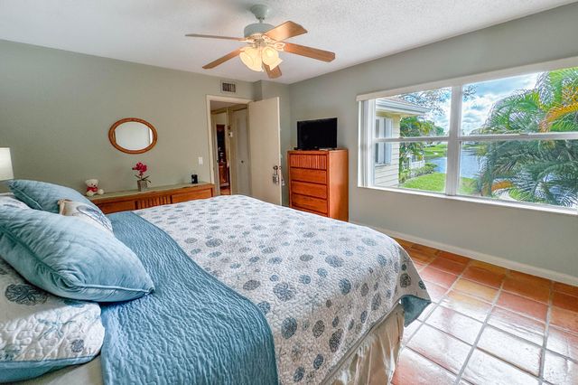 8156 Chelsea Court 56d, West Palm Beach, FL 33406