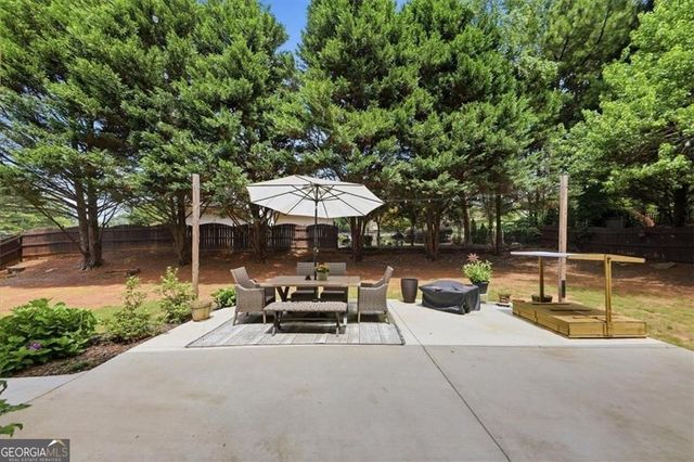 730 River Rush Drive, Sugar Hill, GA 30518