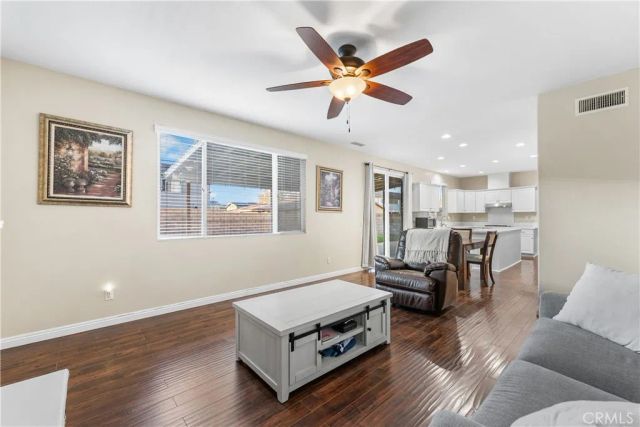 43649 Brandon Thomas, Lancaster, CA 93536