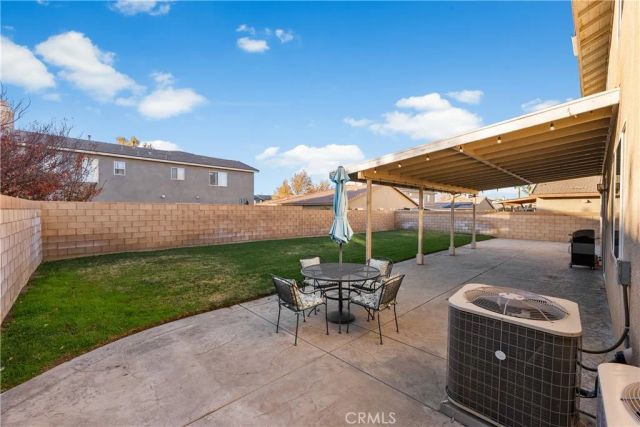 43649 Brandon Thomas, Lancaster, CA 93536