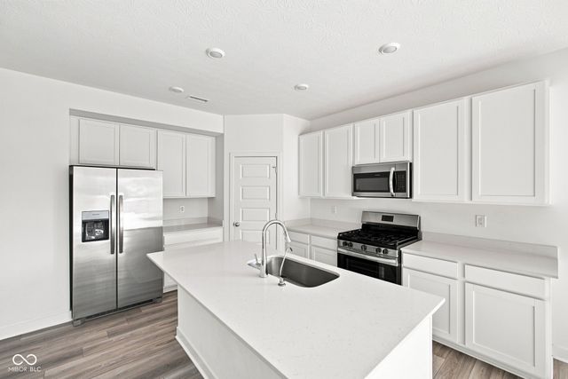 523 Lincoln W, Fortville, IN 46040