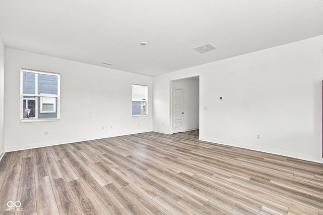 523 Lincoln W, Fortville, IN 46040