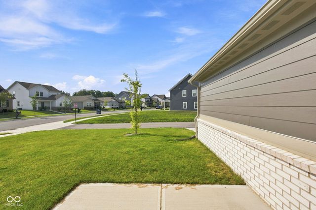 523 Lincoln W, Fortville, IN 46040