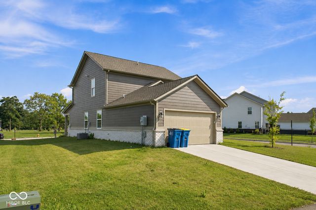 523 Lincoln W, Fortville, IN 46040
