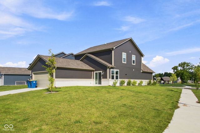 523 Lincoln W, Fortville, IN 46040