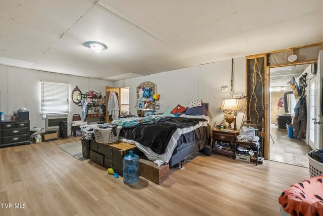 480 Obe Kirk Loop, Mohawk, TN 37810