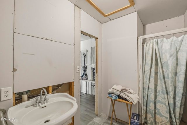 480 Obe Kirk Loop, Mohawk, TN 37810