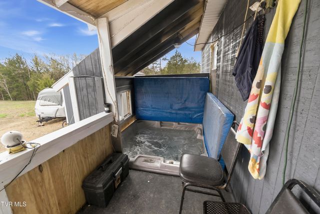 480 Obe Kirk Loop, Mohawk, TN 37810