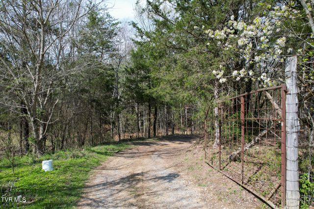 480 Obe Kirk Loop, Mohawk, TN 37810