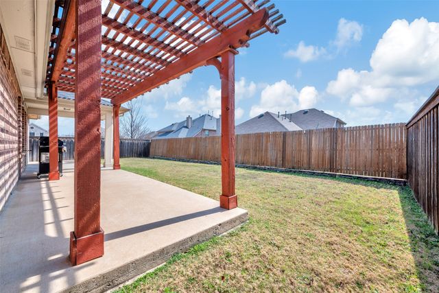2716 Leisure Lane, Little Elm, TX 75068