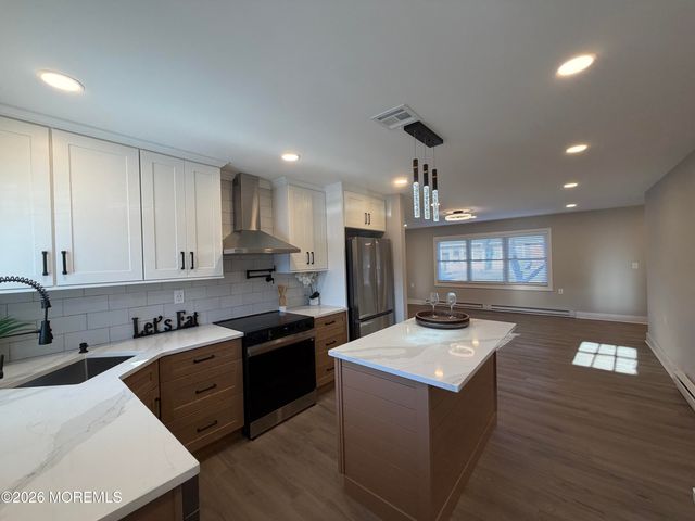 833B Inverness Court B, Lakewood, NJ 08701