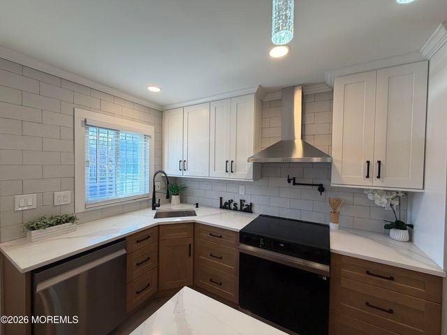 833B Inverness Court B, Lakewood, NJ 08701