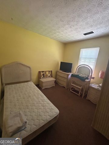 9246 River Chase Way, Jonesboro, GA 30238